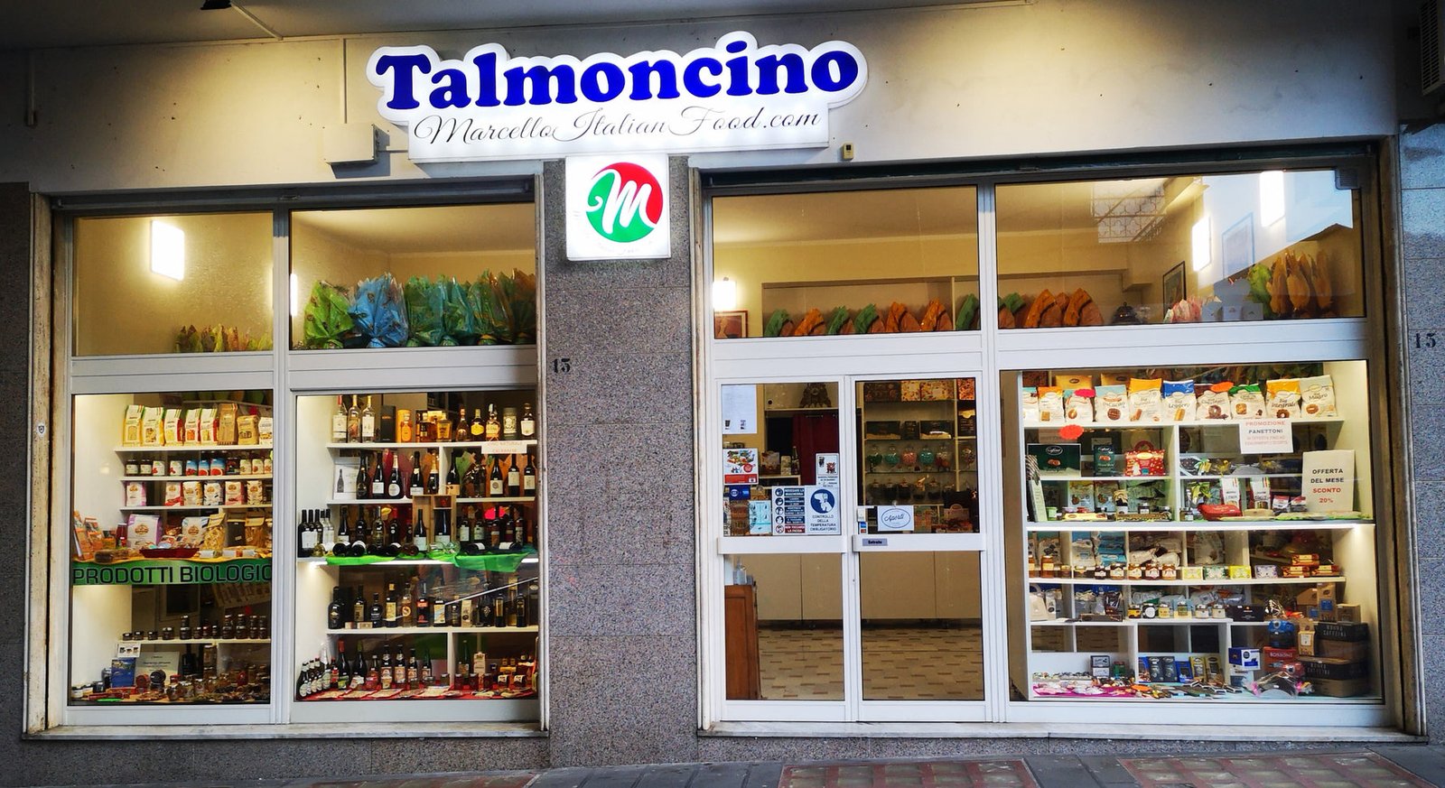 Prodotti tipici calabresi — negozio Talmoncino